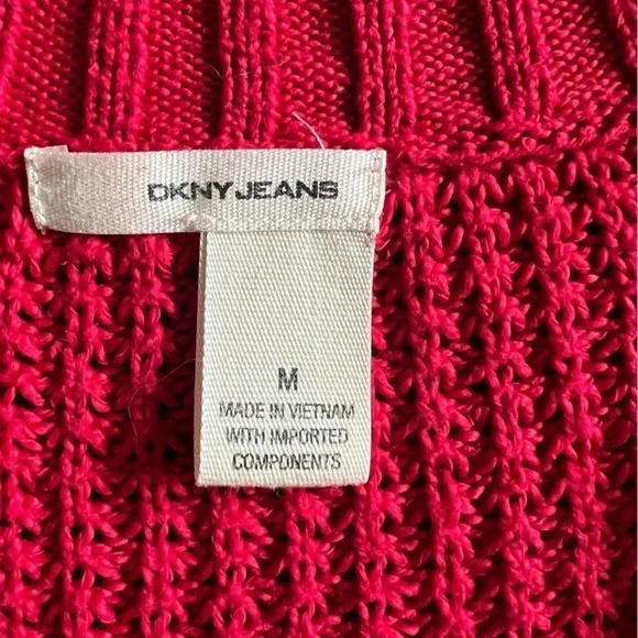 DKNY RED V NECK KNIT SWEATER SIZE MEDIUM - Picture 4 of 13